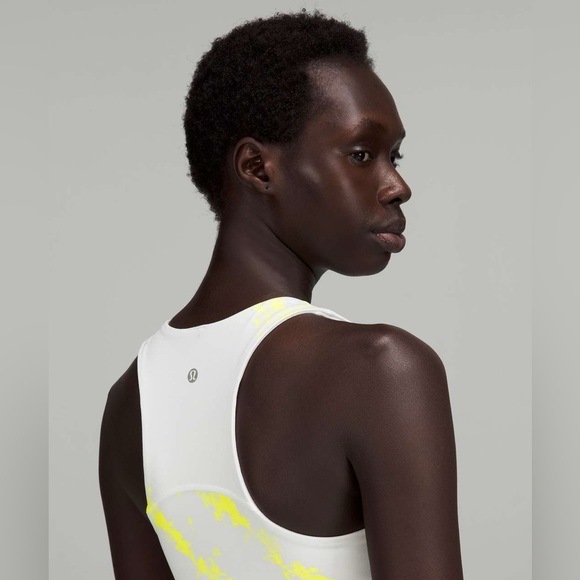 EUC Lululemon Invigorate/Wunder Train Training Tank Top - Picture 6 of 7